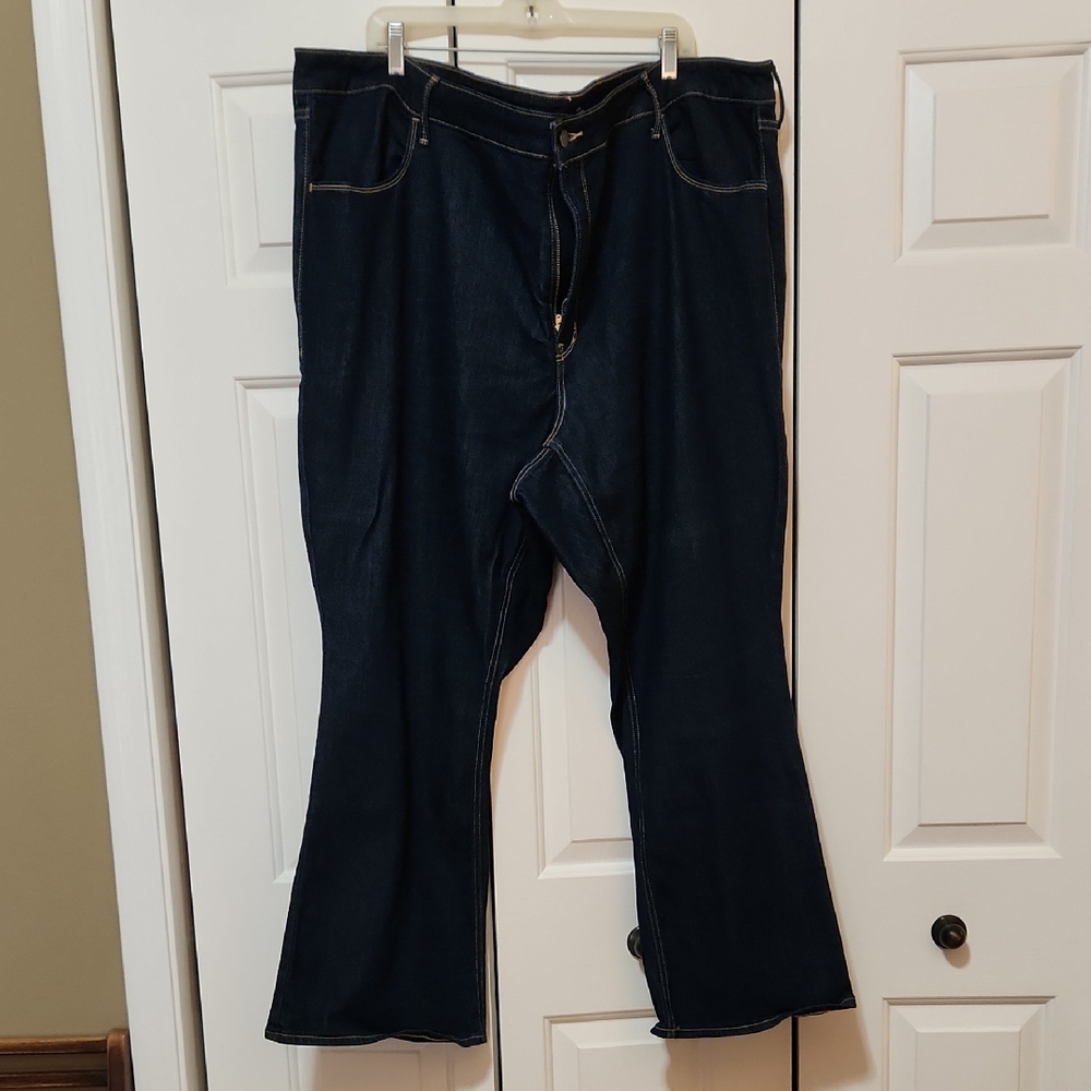 Old Navy Mid-Rise Boot-Cut Jeans in Deep Indigo